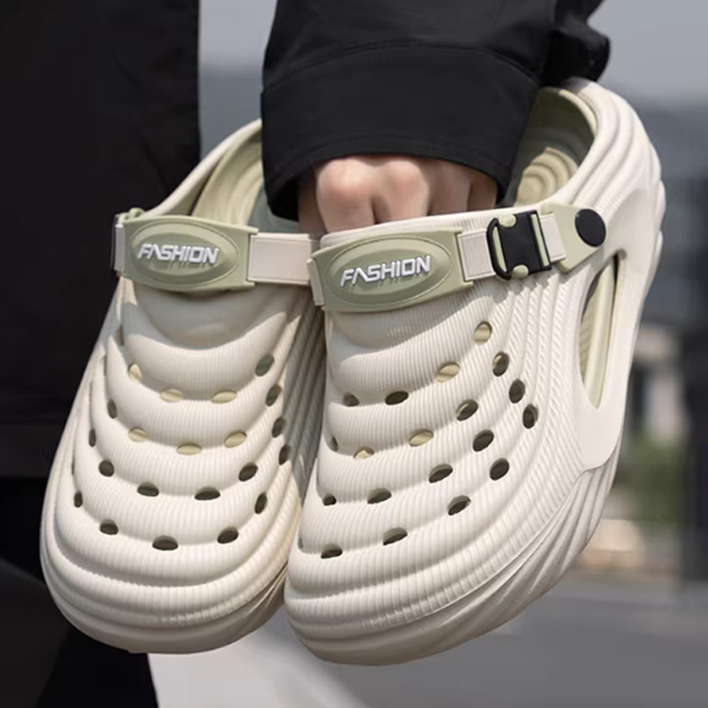 Modne ażurowe sandały na grube – Aquatic Sports Shoes recenzja i cena
